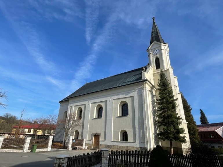 Kostel ČCE v Hošťálkové