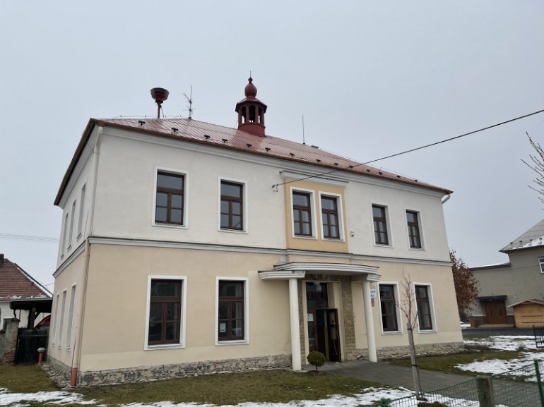 Objekt školy v Bělkovicích-Lašťanech